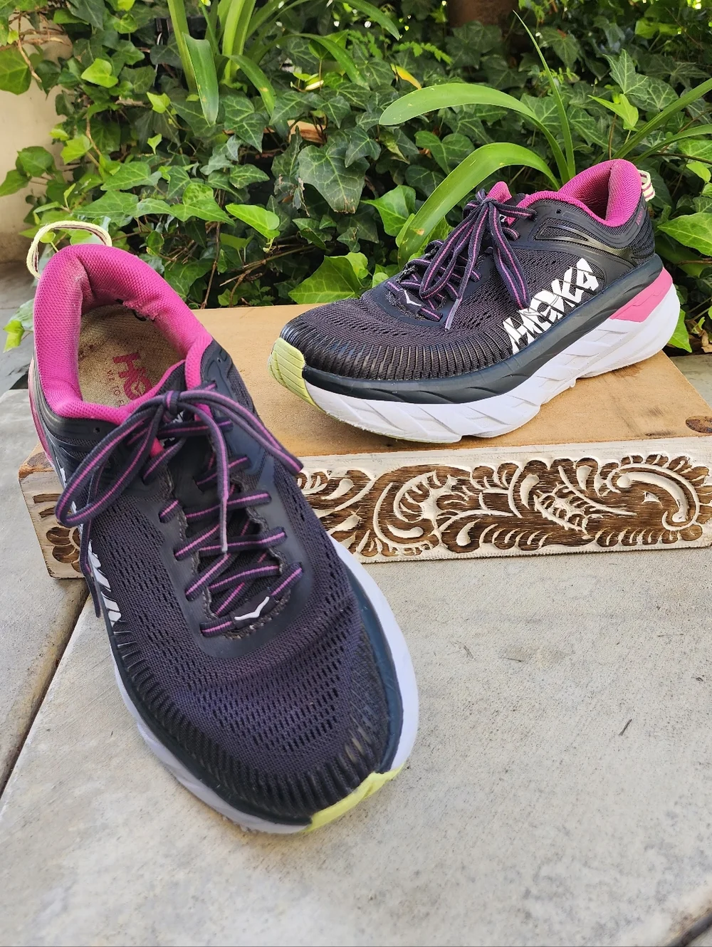 Women’s Hoka Bondi One One 7 Black Shoes